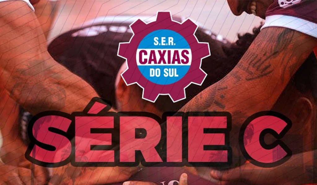 Ao fundo jogadores se abraando -  frente braso do SER Caxias e texto - Srie C.